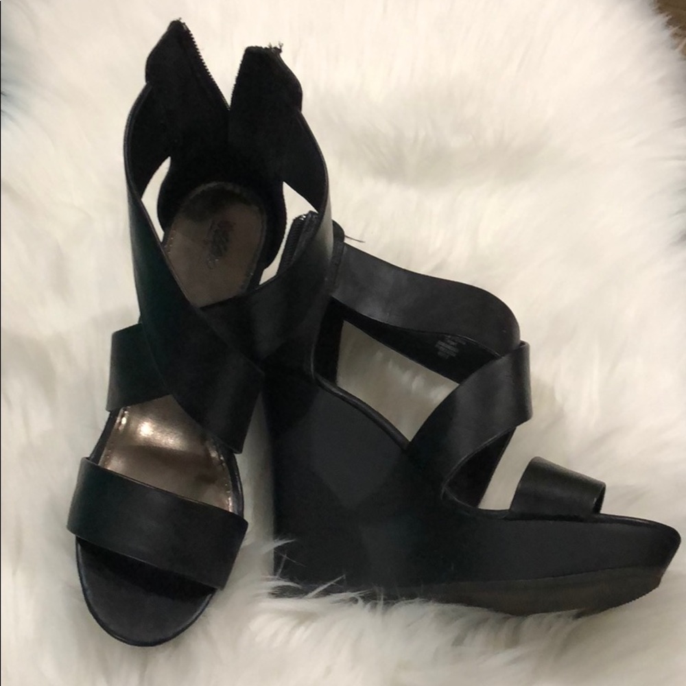 Mossimo Wedges